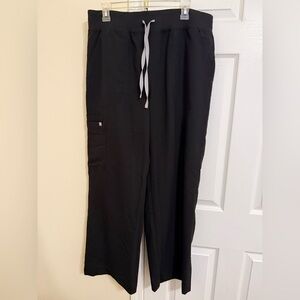 FIGS black scrub pants